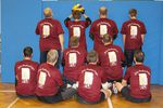 SG NeckarAmpu Mannschaft von hinten, mit Rückenaufdruck.